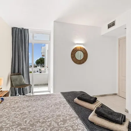Sunny With A View To Gibraltar In Miraflores Apartamento Sitio de Calahonda